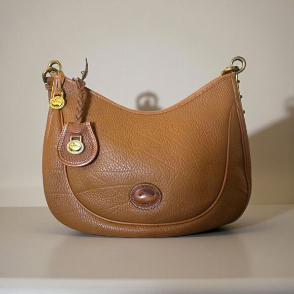Dooney & Bourke AWL Large Crescent Sac Peanut Tan USA Vintage Brass Saddle Hobo - Picture 1 of 16